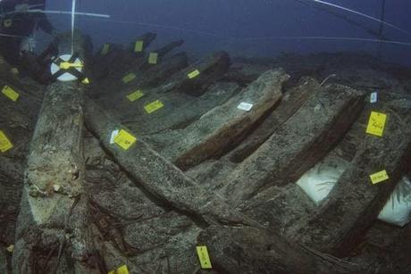 Arqueólogos griegos hallan un barco español del siglo XVI hundido en el mar Jónico
