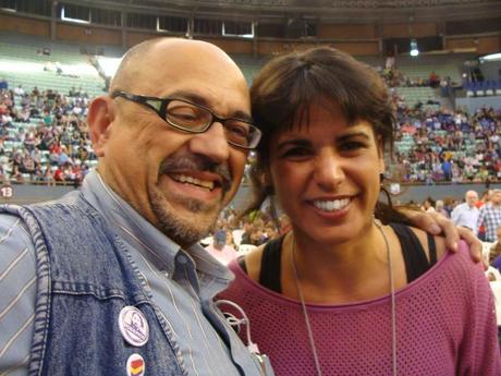 Ni consejo por sorteo, ni la trina trinidad. Solo con Pablo Iglesias, Podemos.