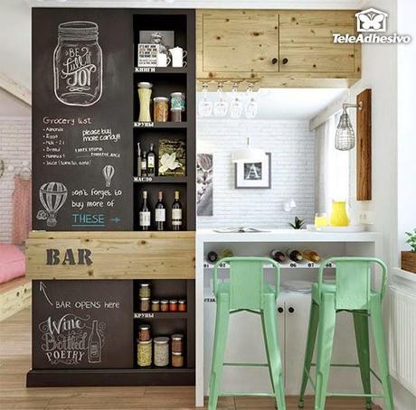 Decora tus paredes con vinilos y apúntate al sorteo!