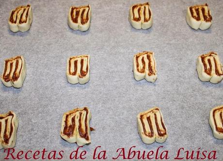 PALMERAS DE CREMA DE CACAO Y AVELLANAS