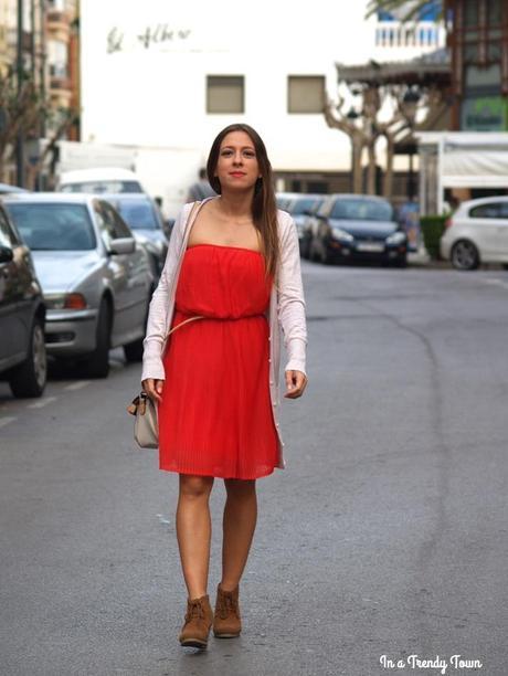 Outfit: Coral Dress