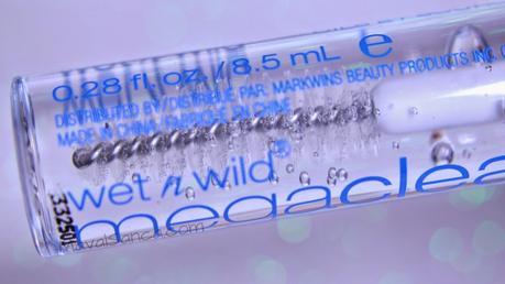 Duo para cejas Low Cost: Eye & Brow Design de ASTRA y Mega Clear de Wet N Wild.