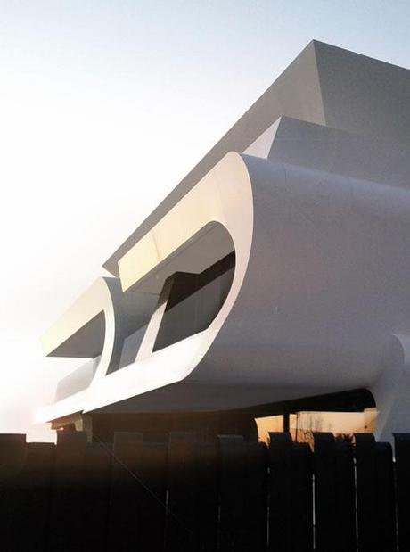 IMÁGENES INÉDITAS DE LA VIVIENDA A-CERO EN LA COSTA BRAVA