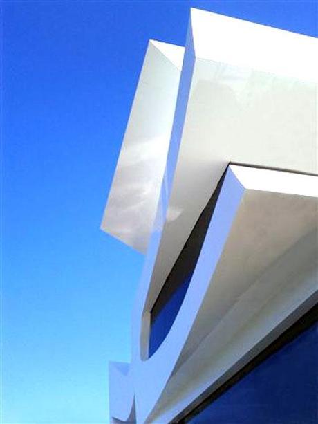 IMÁGENES INÉDITAS DE LA VIVIENDA A-CERO EN LA COSTA BRAVA