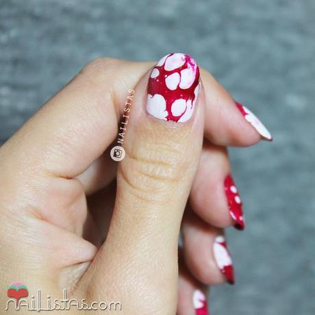 Uñas de sangre para Halloween | Nail art water spotted nails Halloween nail art