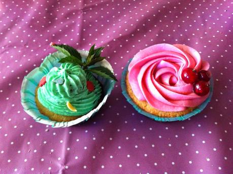 CUPCAKES DE MOJITO Y GROSELLA