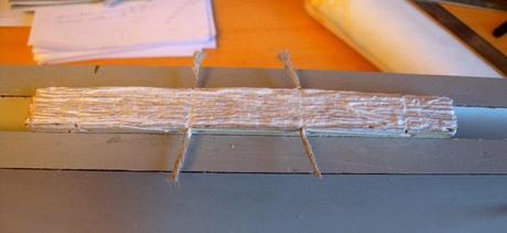 Colocación-tarlatana-encuadernación-noticias-totenart