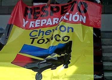 Ecuatorianos contaminados por Chevron-Texaco demandan a gerente de la compañía ante La Haya