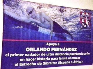 “Surfista Boricua cruza nadando el Canal de Gibraltar, ahora recibe proclama de evento”