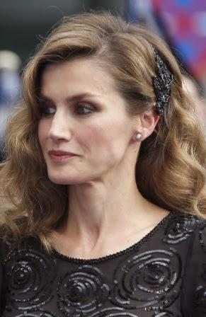 Dña. Letizia, todos sus looks de Felipe Varela en los Premios Príncipe