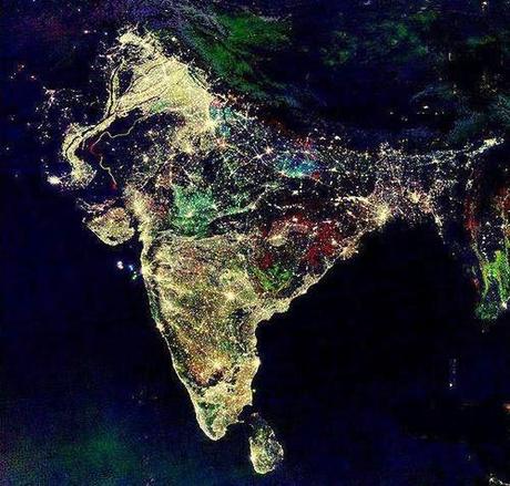 La falsa foto de la India vista desde el Espacio durante el Diwali