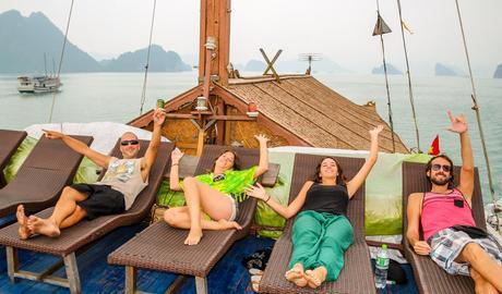 A gusto en el deck, Halong Bay A gusto en el deck, Halong Bay