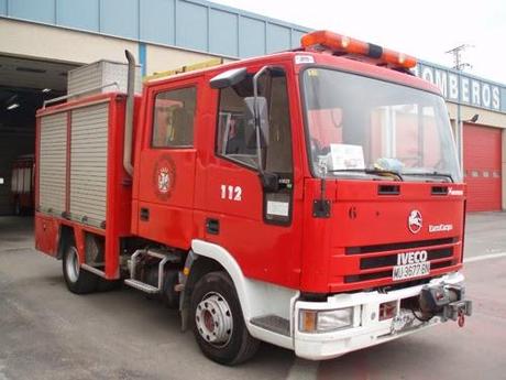 Convocadas 17 plazas a bombero en Sevilla