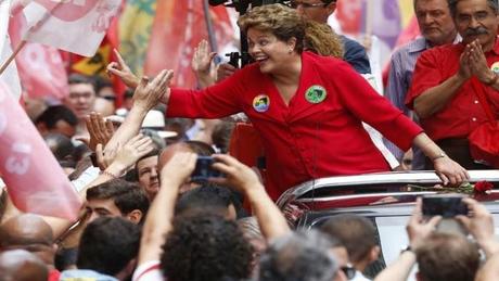 Dilma lleva ventaja de 4% a Neves, a horas de elecciones de este domingo.
