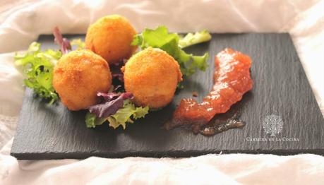 CROQUETAS DE GORGONZOLA, NUECES Y MANZANA #ASALTABLOGS