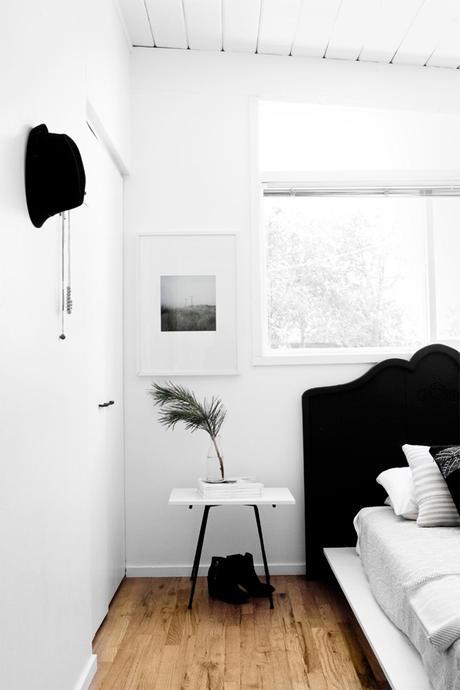 DECO IDEAS: SIMPLE WHITE AND BLACK STUDENT ROOM AND 5 TIPS TO GET A PERFECT ROOM