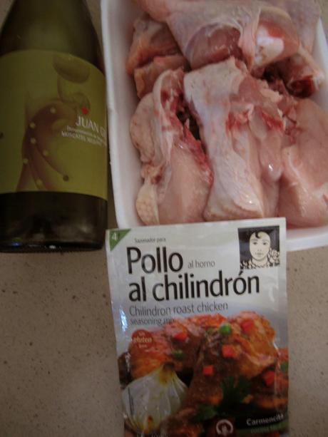 POLLO AL CHILINDRÓN POLLO AL CHILINDRÓN