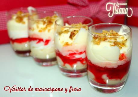 Vasitos de mascarpone y fresa