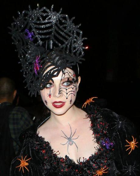 LRG Magazine - Famosas disfrazadas Halloween - Michelle Trachtenberg como princesa de las arañas