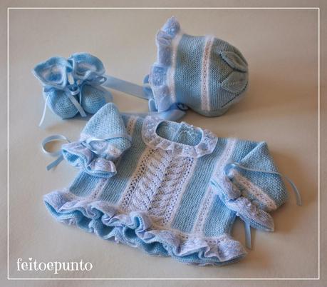 Conjunto de primera puesta azul