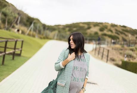 street style barbara crespo hakei green outfit jacket femme de la creme fashion blogger outfit blog de moda