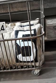 Cómo decorar espacios con estilo industrial?