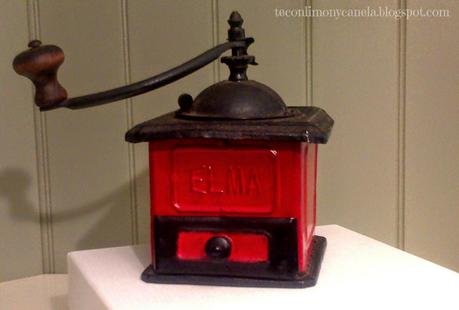 HOY COMPARTIMOS: VIEJO Y OLVIDADO