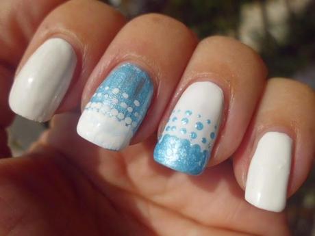 Manicura Degradada con Puntos