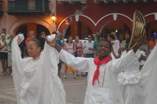Charlas para crecer (Cartagena, Colombia) - Una tarde a puro mapale y cumbia con Cytambo Colombia