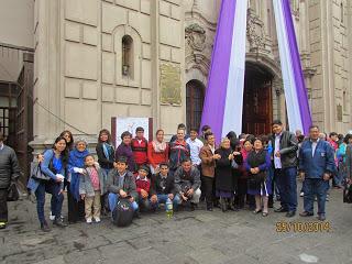 ¡SEÑOR DE LOS MILAGROS, HAZ QUE SU CRUZ ME ENAMORE!