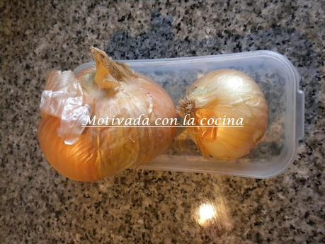 Salchichas en salsa de peras Salchichas en salsa de peras