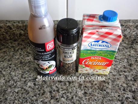 Salchichas en salsa de peras Salchichas en salsa de peras