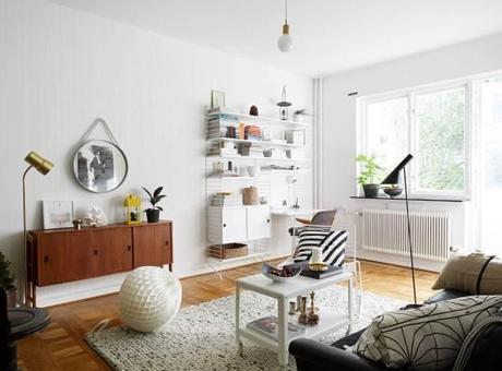 Diseños de los 60 en un piso muy actual sillas serie 7 lampara flower pot lampara aj estilo nórdico escandinavo mitad de siglo estilo moderno contemporáneo estilo mid century modern estantería string diseños de los 60 decoración decoración de salones decoración de interiores blog