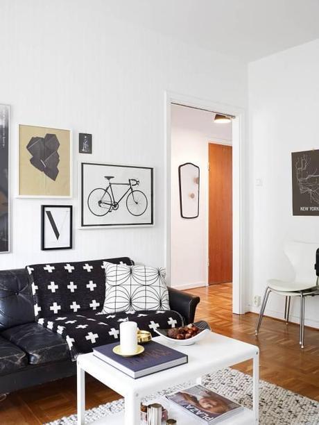 Diseños de los 60 en un piso muy actual sillas serie 7 lampara flower pot lampara aj estilo nórdico escandinavo mitad de siglo estilo moderno contemporáneo estilo mid century modern estantería string diseños de los 60 decoración decoración de salones decoración de interiores blog