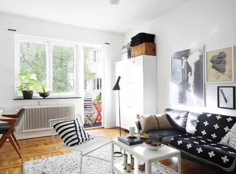 Diseños de los 60 en un piso muy actual sillas serie 7 lampara flower pot lampara aj estilo nórdico escandinavo mitad de siglo estilo moderno contemporáneo estilo mid century modern estantería string diseños de los 60 decoración decoración de salones decoración de interiores blog