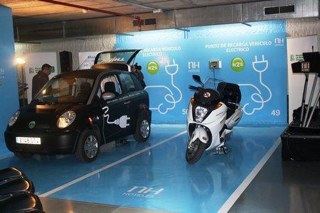 puntos de carga coches electricos moto electrica
