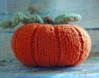 2220.- Decorando en Halloween.