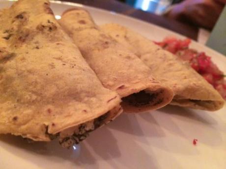 Quesadillas con huitlacoche