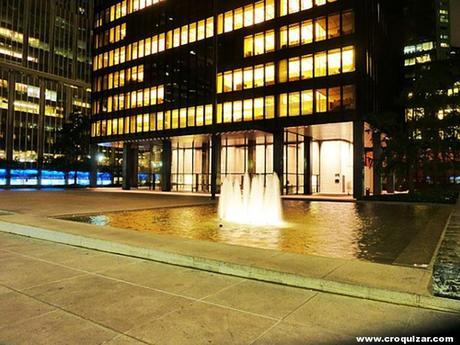 NYC-070-Seagram Building-16