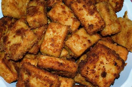 LECHE FRITA DE TURRÓN CON REBOZADO DE GALLETA