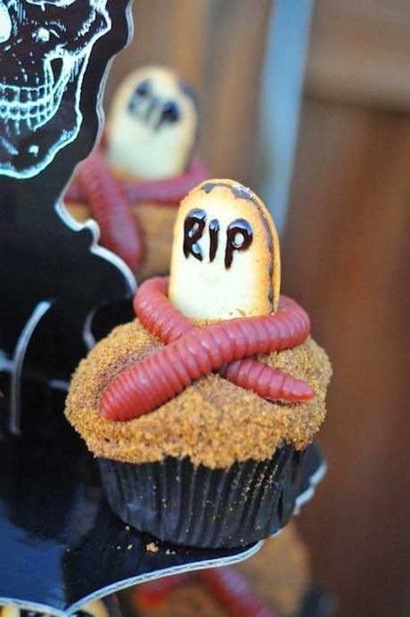 halloween cupcakes