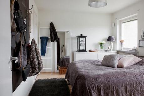 Acogedor estilo nórdico con velas, textiles y chimenea velas como iluminación de ambiente iluminar salón invierno estilo nórdico acogedor estilo nórdico estilo acogedor decoración decorar salón decoración velas textiles chimenea blog estilo escandinavo blog decoracion interiores