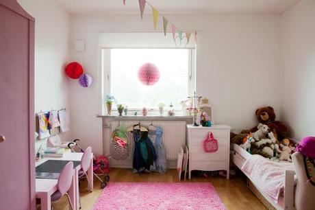 Acogedor estilo nórdico con velas, textiles y chimenea velas como iluminación de ambiente iluminar salón invierno estilo nórdico acogedor estilo nórdico estilo acogedor decoración decorar salón decoración velas textiles chimenea blog estilo escandinavo blog decoracion interiores