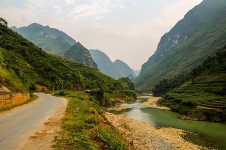 Vuelta a Ha Giang, sobre el río, Loop QL34 road