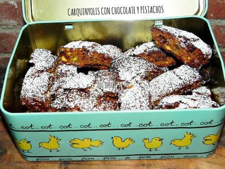 CARQUINYOLIS DE CHOCOLATE SIN LACTOSA CON PISTACHOS CARQUINYOLIS DE CHOCOLATE CON PISTACHOS