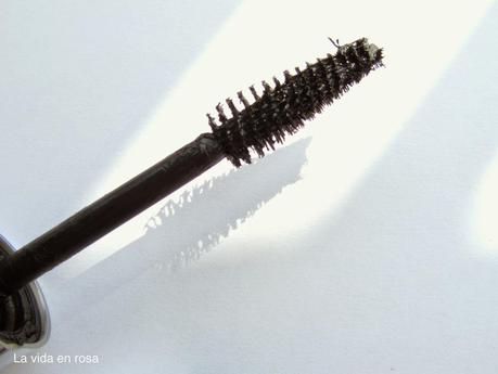 Extraordinary Mascara de Deborah Milano | 5 efectos en una máscara de pestañas