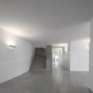 The Building on the Water 33A The Building on the Water 33A