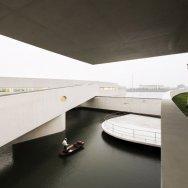 The Building on the Water 26 The Building on the Water 26