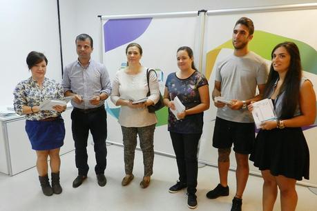 Los ganadores de la Muestra Joven de Gastronomía del Marbella Crea 2014 han recibido los libros de recetas editados por el Ayuntamiento