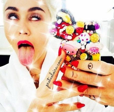 nuevo VIVA GLAM 2014 de MAC, Miley Cirus!